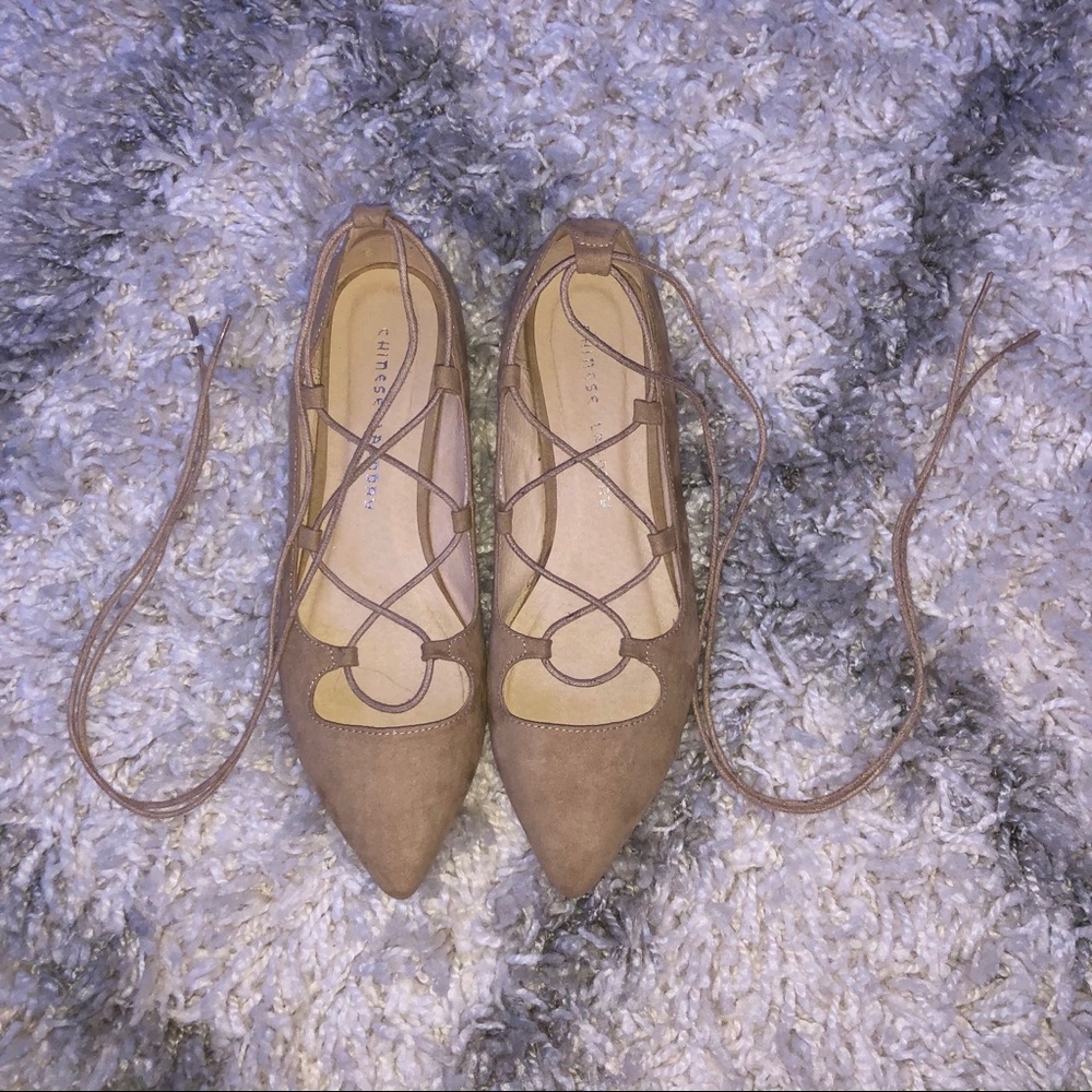 Chinese Laundry size 8.5 lace up flats